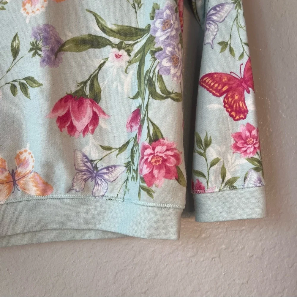 The Children's Place‎ Floral sweatshirt